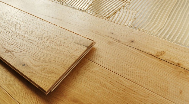How Do You Know Whether A Scratched Wooden Floor Needs Repair Or Sanding?